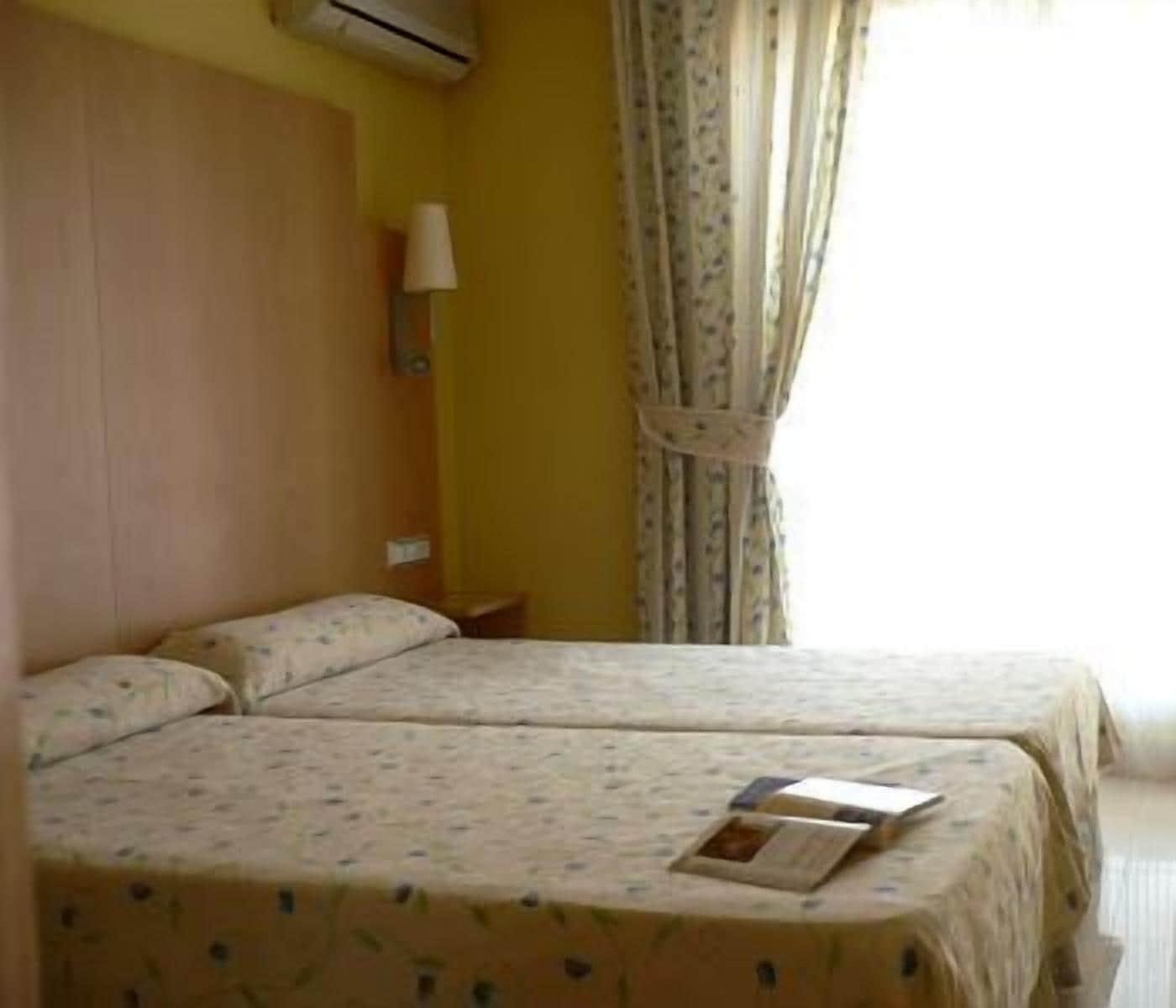 Hotel La Cala Finestrat Cala de Finestrat Bilik gambar